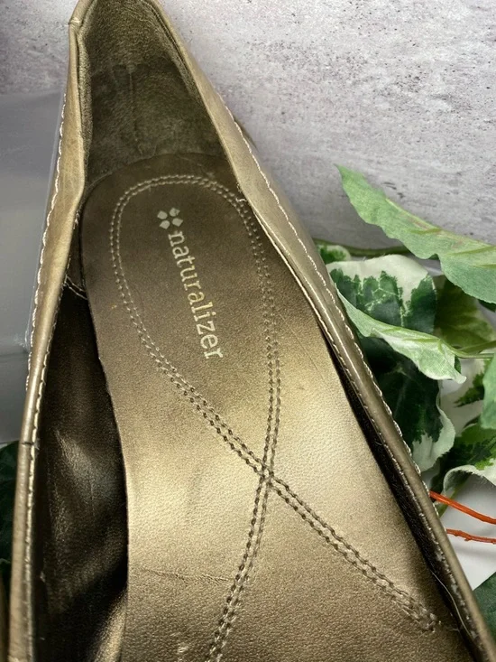 Naturalizer ‘Hasten’ Taupe/Gray Ballet Flats - Picture 8 of 10